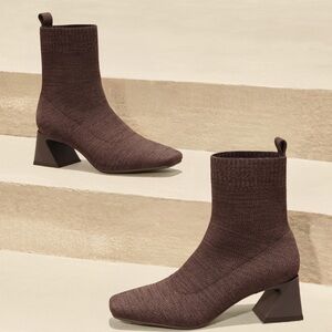 Elegant Brown Ankle Boots
